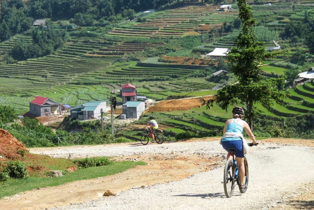 Cycling Tour Sapa 3 Days from Sa Pa to Lao Cai